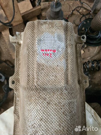 Тепловой экран Renault Fluence седан M4R 2011