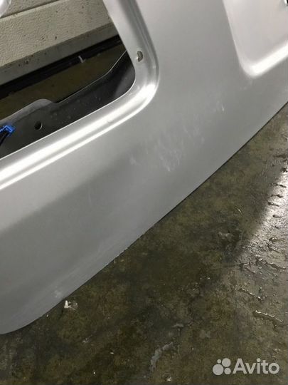 Крышка багажника Mercedes Gl 500 4Matic 166