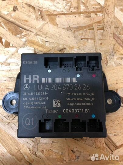 Блок управления дверьми Mercedes C W204 646.811