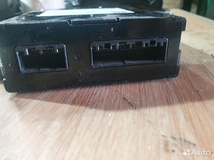 Блок управления дверями PS3 Mitsubishi Pajero Spor