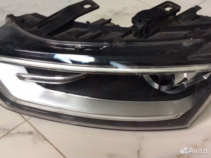 Фара на Ауди Q 3