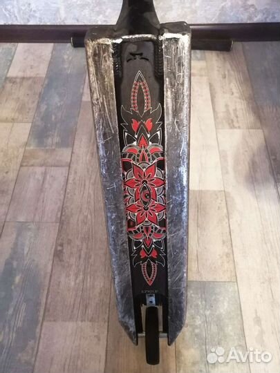 Трюковой самокат