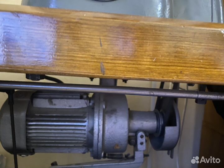 Скорняжная швейная машина