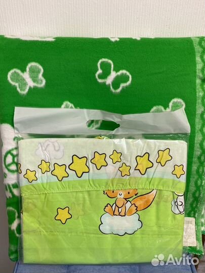Новое одеяло байковое и комплект белья