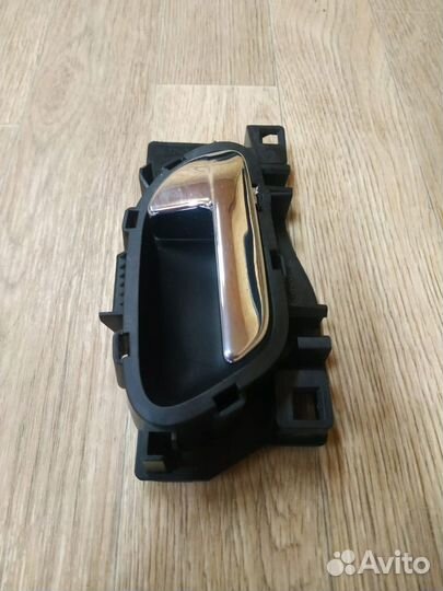 Ручка двери внутренняя правая Peugeot 308 / 408