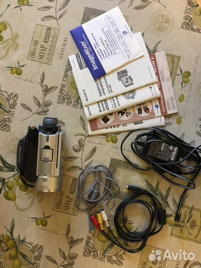Видеокамера sony DCR-SR100E