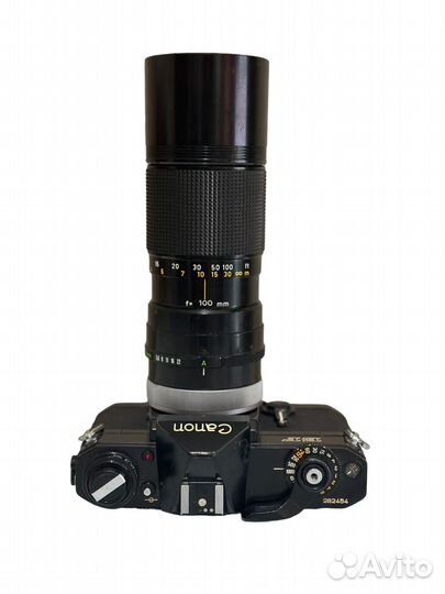 Canon EF + Canon Zoom Lens 100-200mm