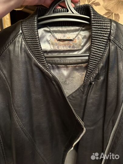 Куртка кожаная женская