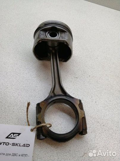 Поршень с шатуном Honda Stream RN2 D17A