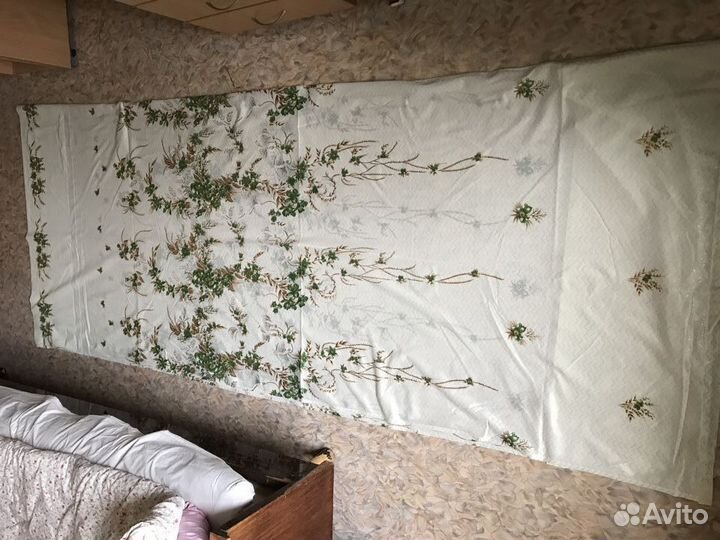 Занавеска б/у в хорошем состоянии