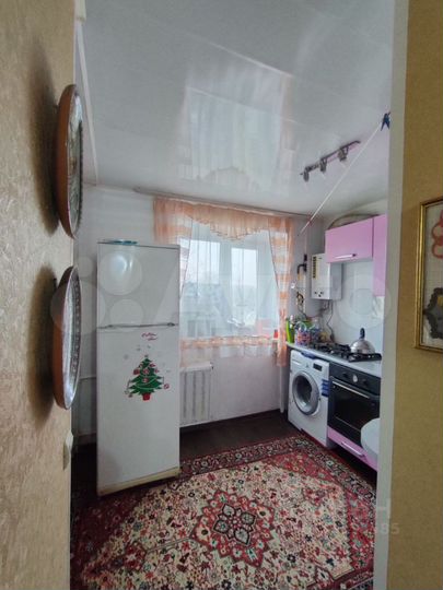 2-к. квартира, 42 м², 2/4 эт.