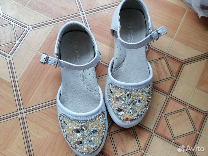 Туфли для девочки 25 размер