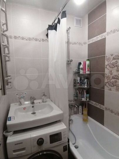 4-к. квартира, 70 м², 4/9 эт.