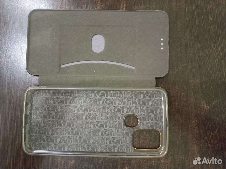 Чехлы для телефонов