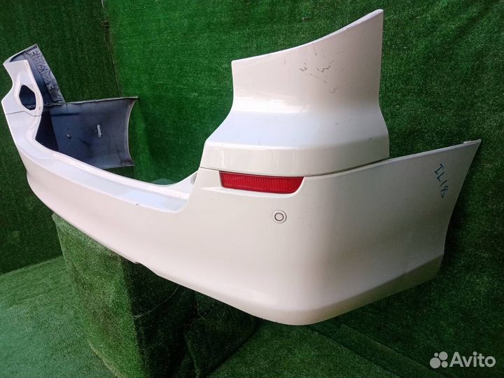 Бампер задний Toyota Alphard MNH10 1MZ-FE 2002.11