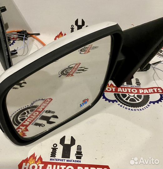 Зеркала приору 2110-12 с повторителем в цвет
