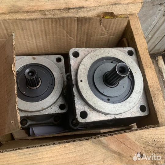 Насос Зетор в отл состоянии и зч, гидравл мксм800