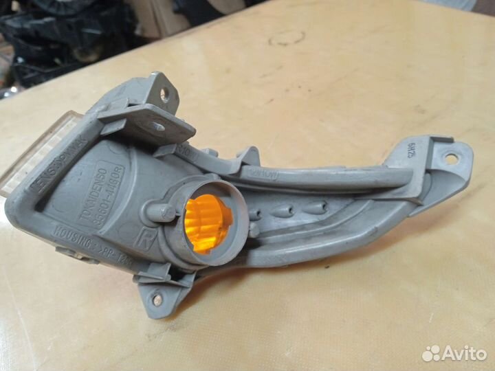 Suzuki GSR 600 Поворотник. Указатель поворота