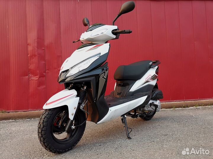 Скутер X-motors city PRO