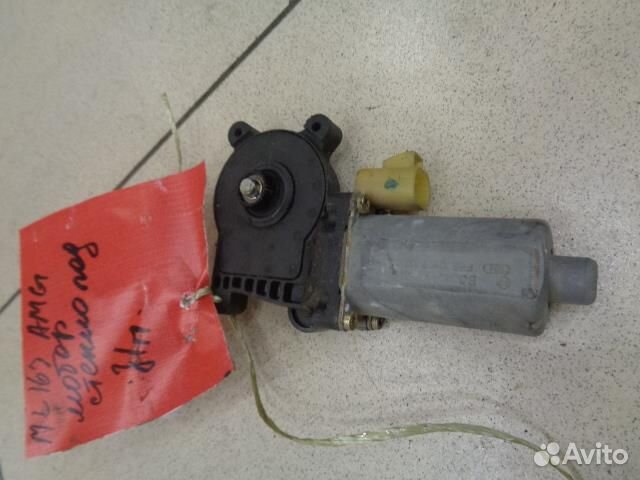 Моторчик стеклоподъемника задний правый Mercedes