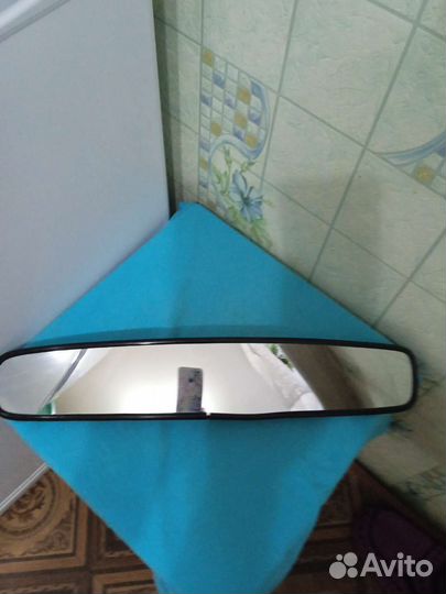 Зеркало заднего вида солонное