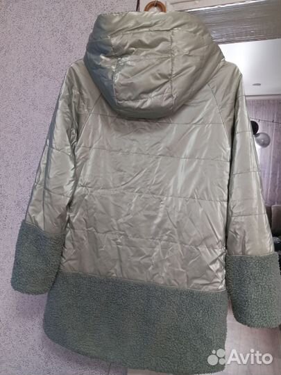 Куртка весенняя на девочку