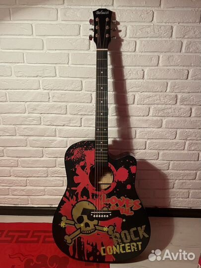 Акустическая гитара belucci