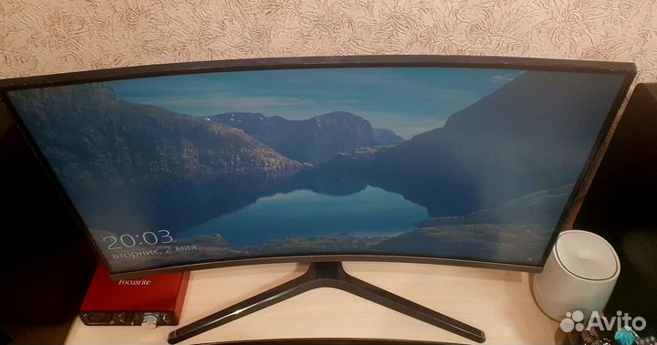 Samsung C27R500FHI