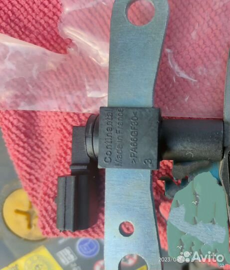 Датчик положения коленвала