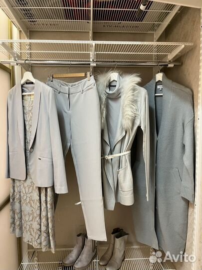 Капсула женской одежды в серо-голубой гамме