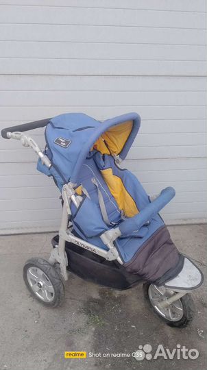 Коляска прогулочная