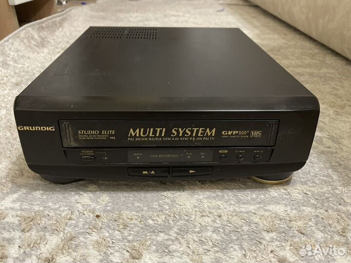 Продам видеоплеер Grundig