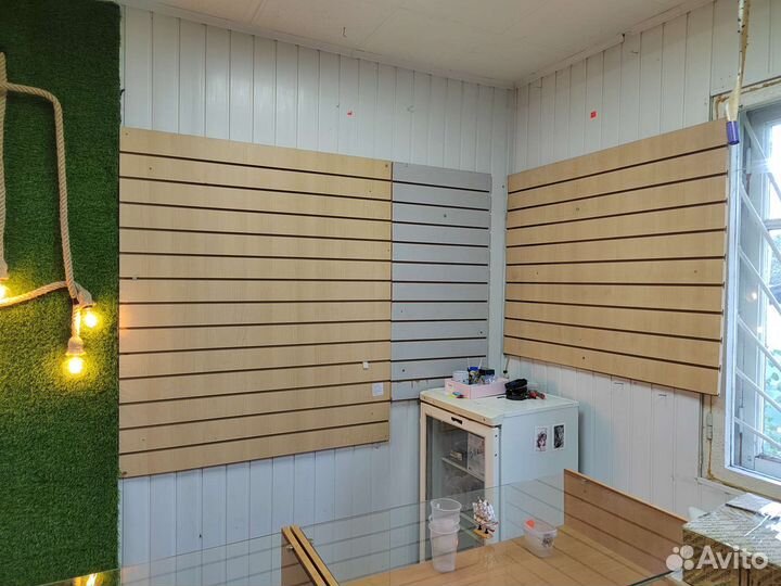 Торговые витрины и шкафы