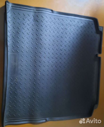 Коврик в багажник Volkswagen jetta 6