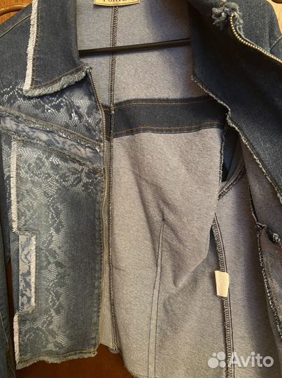 Джинсовый костюм женский