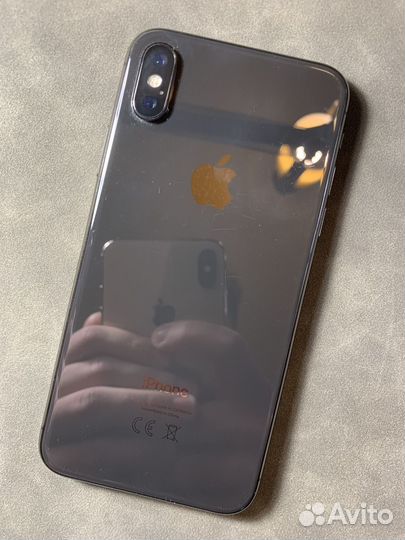 iPhone X, 64 ГБ