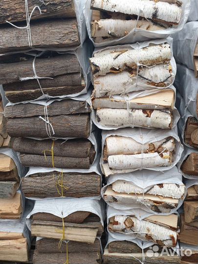 Дрова сосновые, дубовые в мешках и сетках