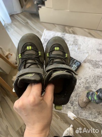 Кроссовски на мальчика 28 размер