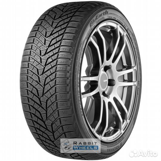 Yokohama BluEarth Winter V905 325/30 R21