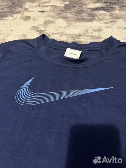 Компрессионная футболка Nike Dri-fit