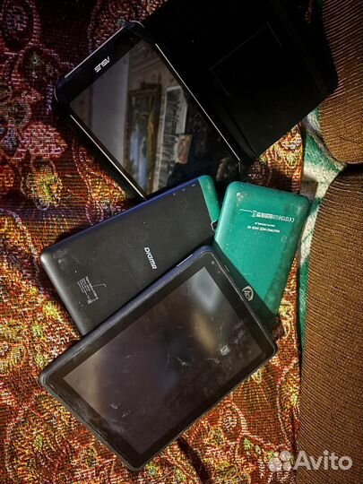 Планшеты одним лотом