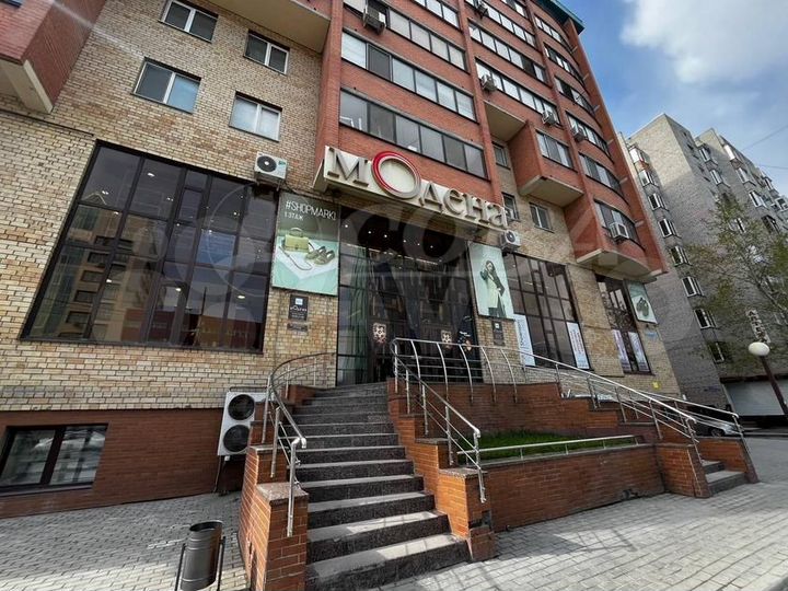 Сдам торговое помещение, 205.5 м²