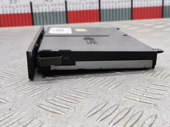 Подстаканник для Volkswagen Bora(Jetta) 1J0858601D