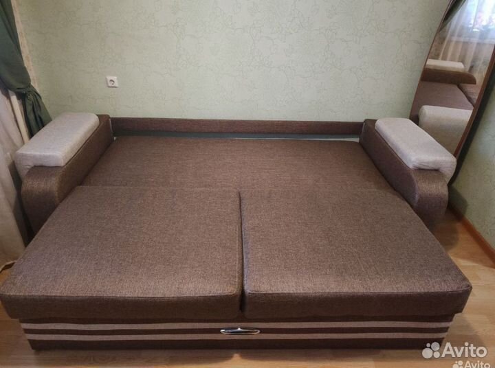 Диван Монреаль в рогожке