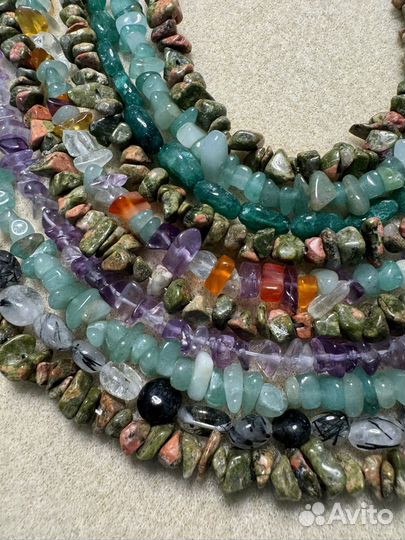 Бусины из натуральных камней лот