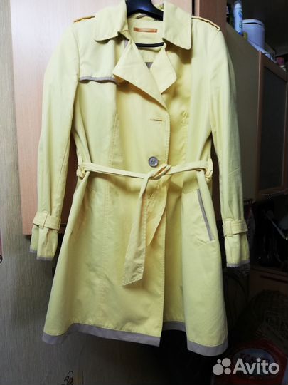 Плащ женский