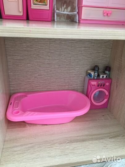 Домик кукольный и мебель детская