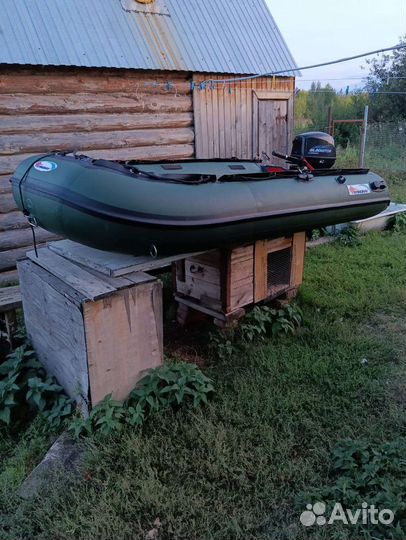Лодка стингрей 320 с мотором гладиатор 9.8