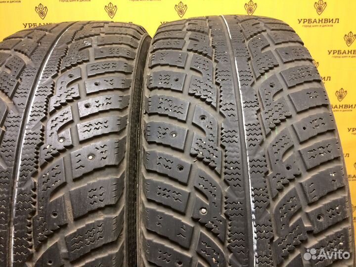 Kumho I'Zen RV Stud KC16 215/60 R17 100T