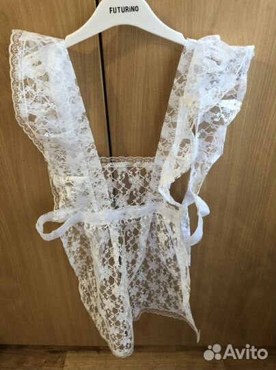 Белый школьный фартук